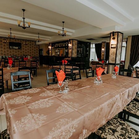 Guest House Lacul Linistit 모네아사 외부 사진